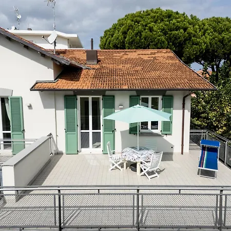 Le Sabbie - In Villino A 50mt Dal Mare * Riccione