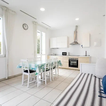 Le Sabbie - In Villino A 50mt Dal Mare * Riccione