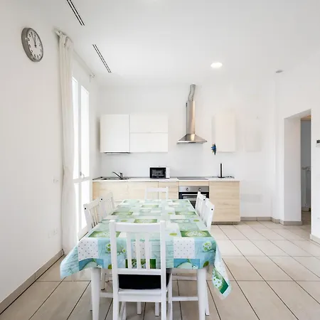 Le Sabbie - In Villino A 50mt Dal Mare Appartamento